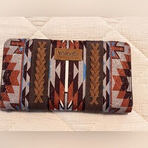Wrangler Multicolor Geometric Wallet